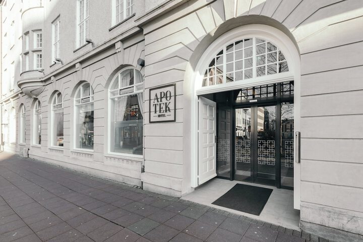 Hotel 60 of 62