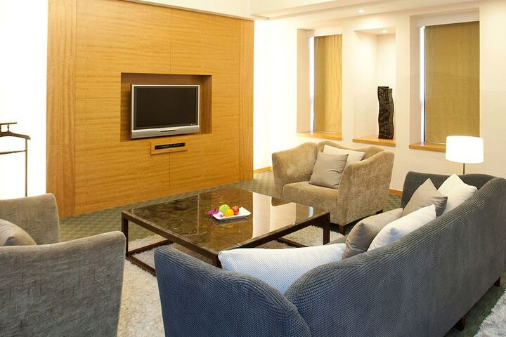 Room 17 of 45