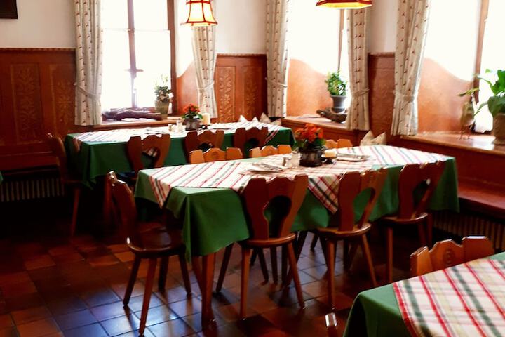 Dining 43 of 74