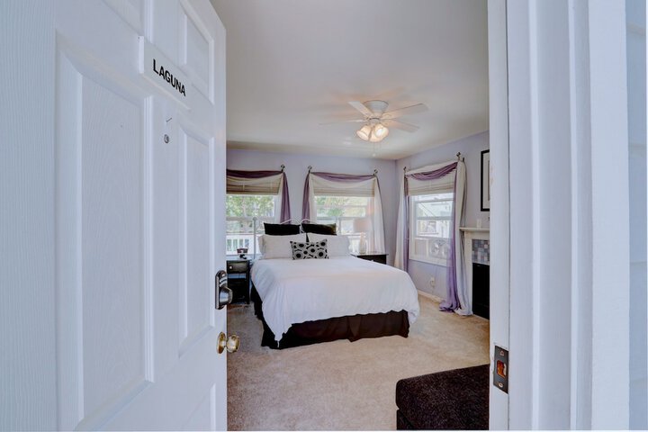 Room 64 of 135