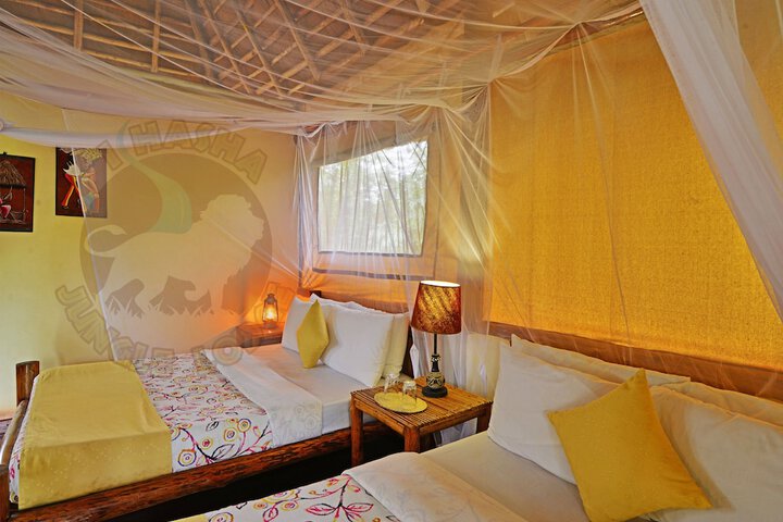 Room 2 of 7