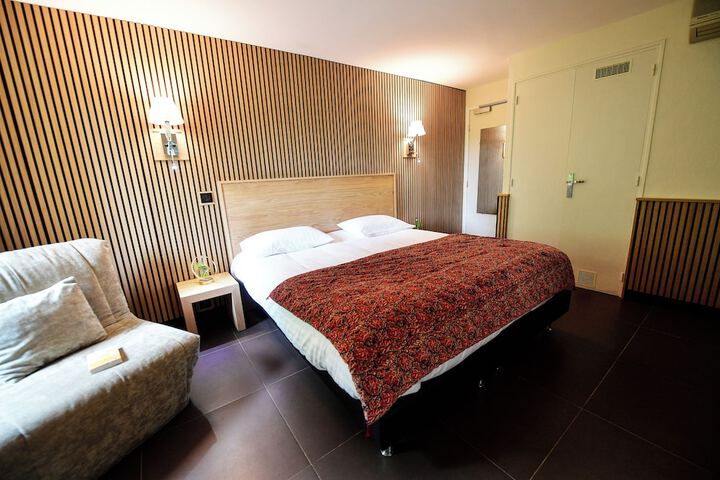 Room 7 of 46