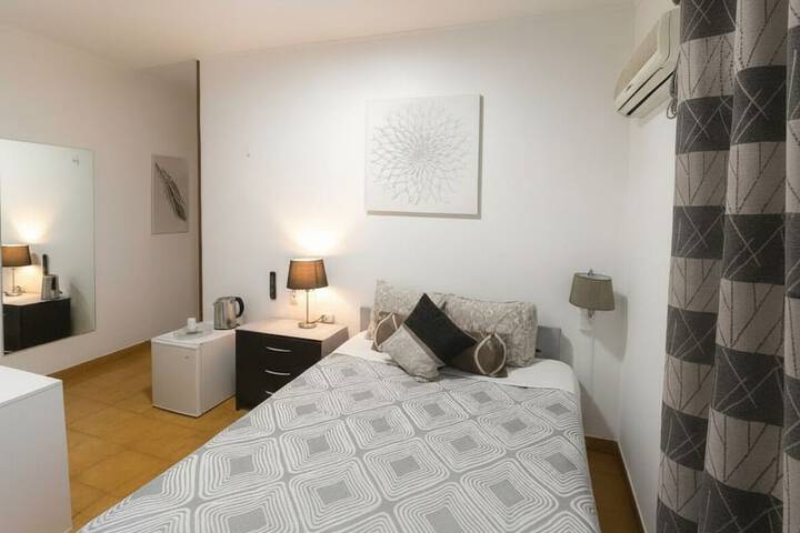 Room 49 of 112