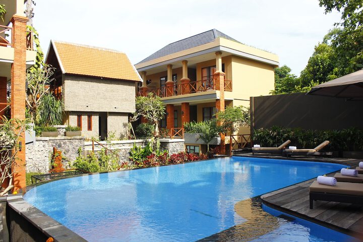 Pool 7 of 21