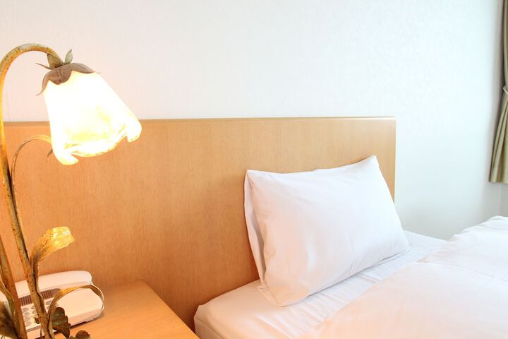 Room 8 of 22