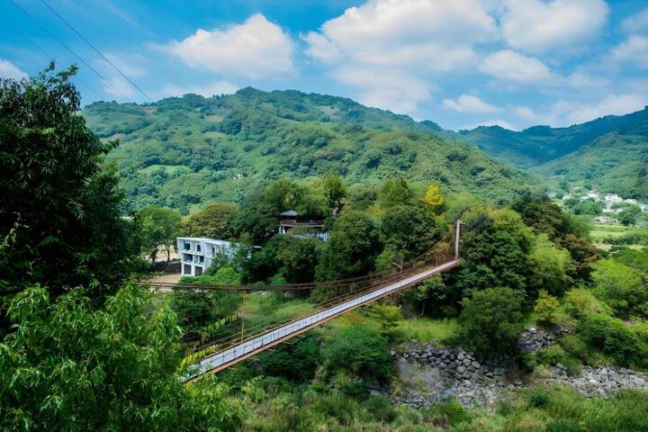 Hu Shan Hot Spring Hotel