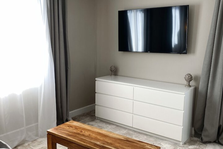 Room 19 of 48