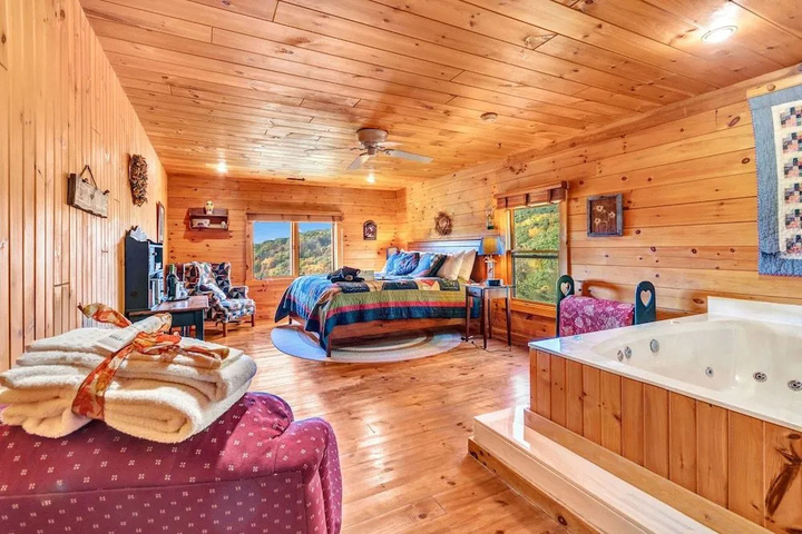 Room 2 of 21