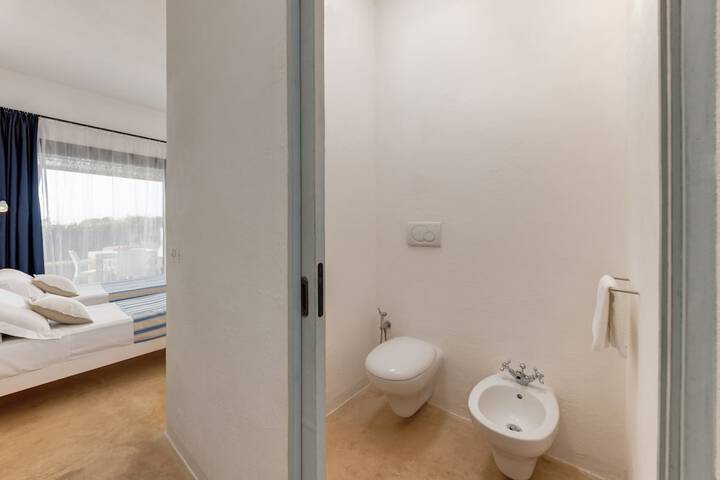 Room 50 of 113
