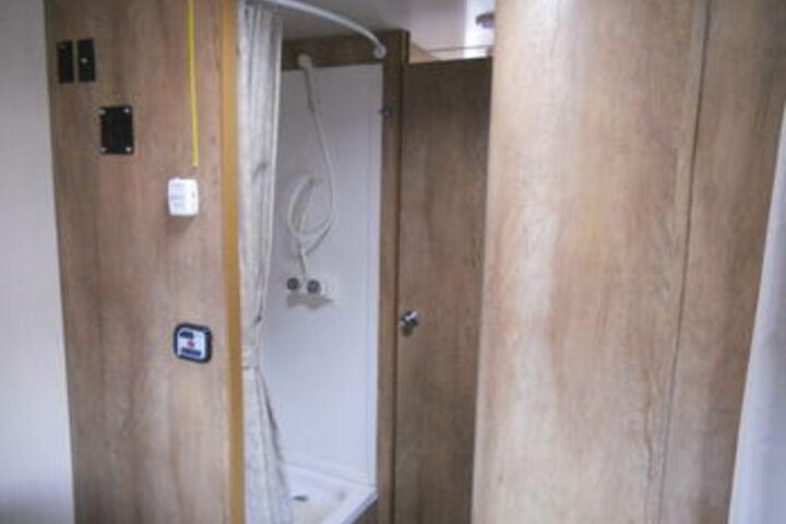 Room 11 of 132