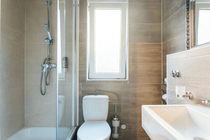 Bath Photo
