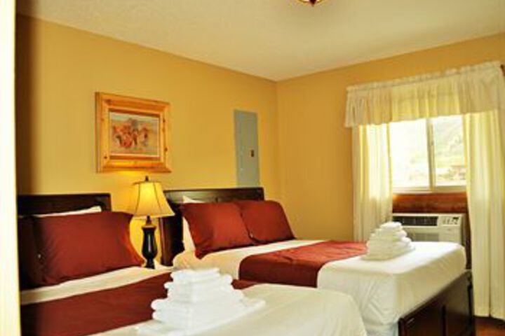 Room 18 of 34