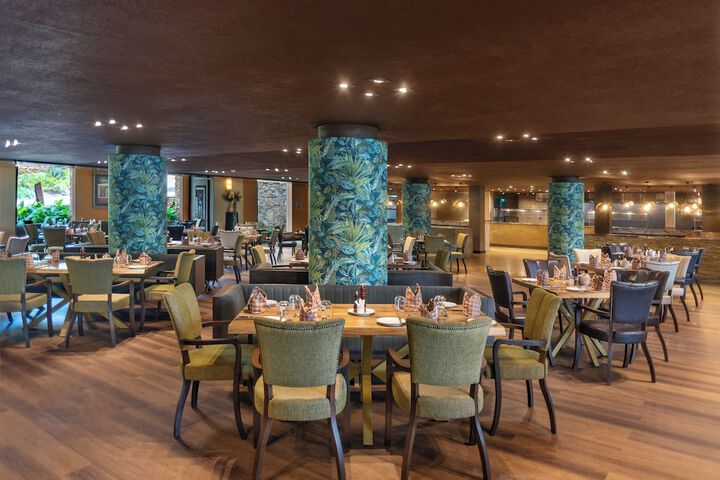 Dining 146 of 173