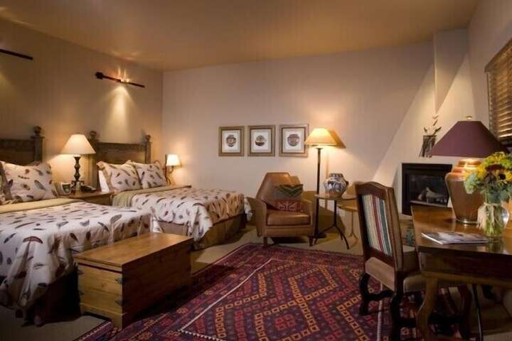 Room 8 of 27