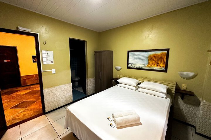Room 13 of 53