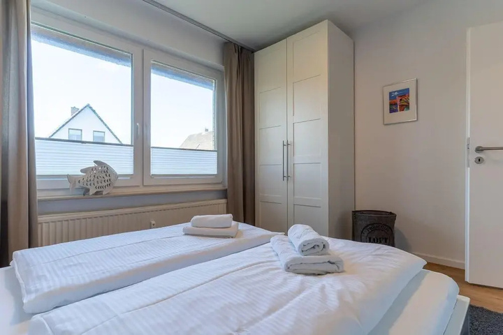 Room 3 of 15