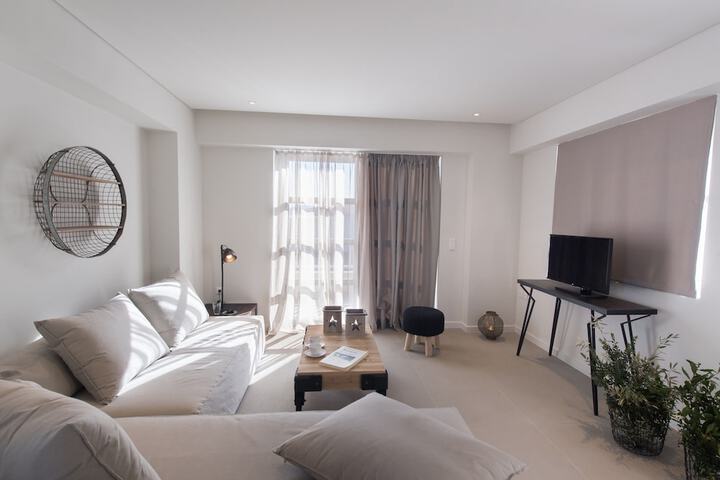 Room 121 of 191