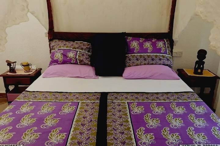 Room 3 of 29