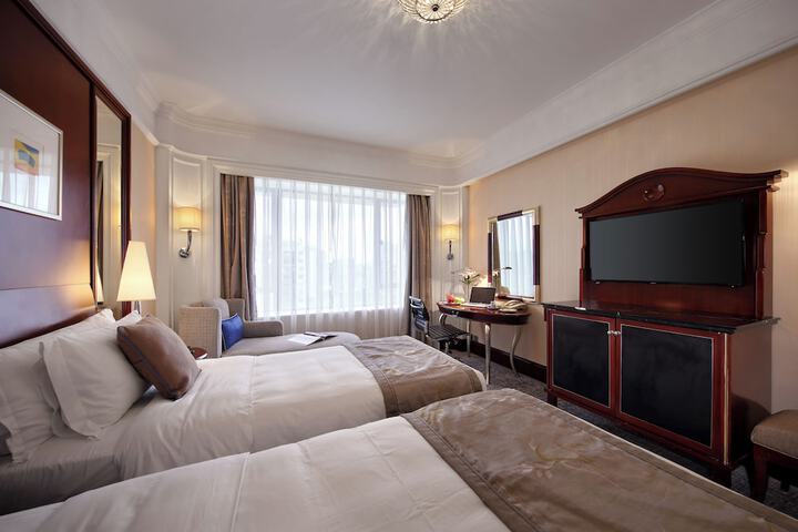 Room 26 of 75