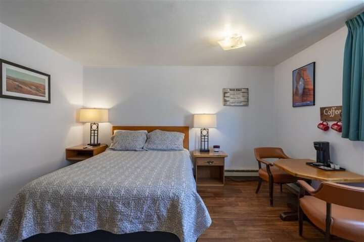 Room 2 of 19