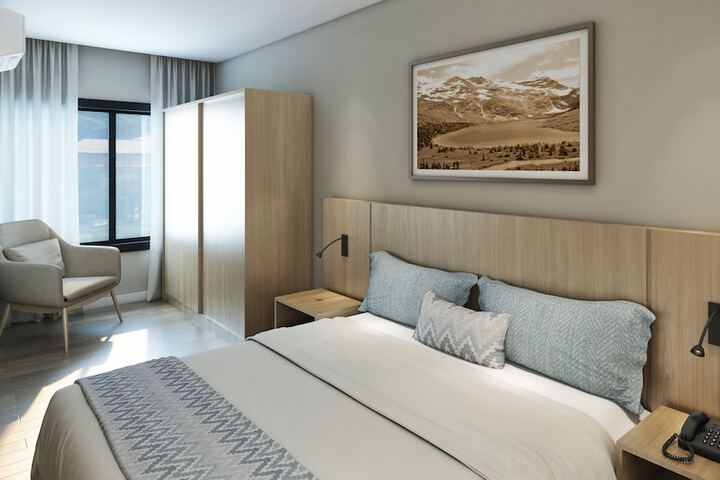 Room 48 of 71