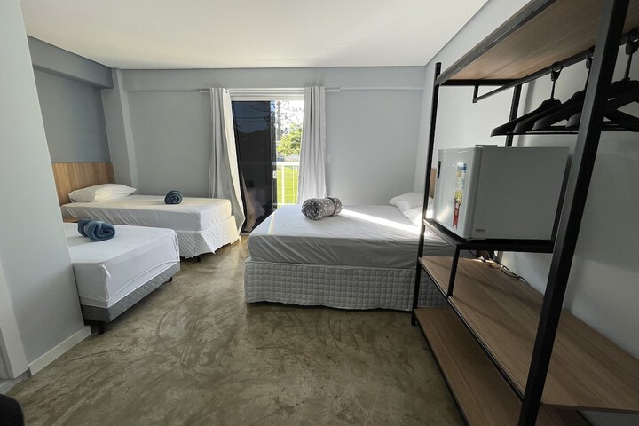 Room 17 of 80