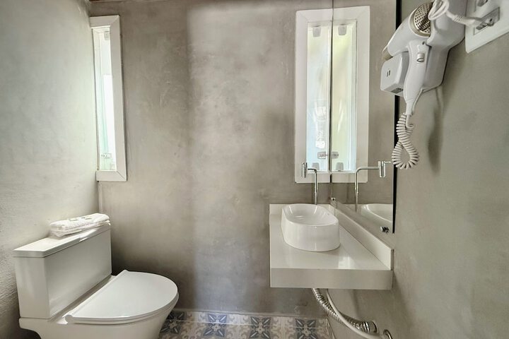 Room 14 of 75
