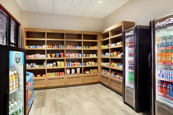 Snack bar