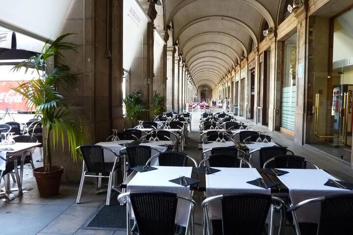 Dining Photos