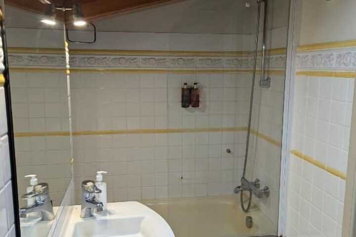 Room 47 of 88