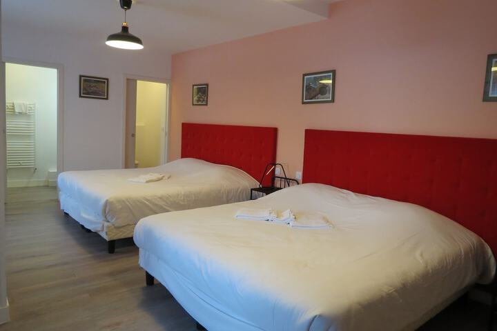 Room 35 of 92