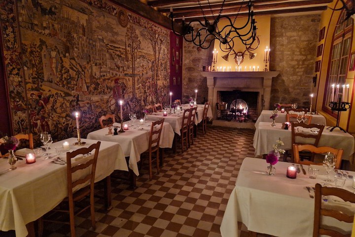 Dining 51 of 68