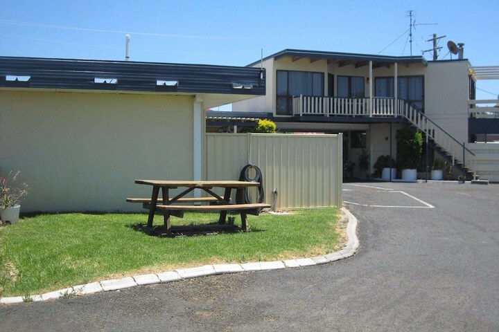 Property Grounds 12 of 16