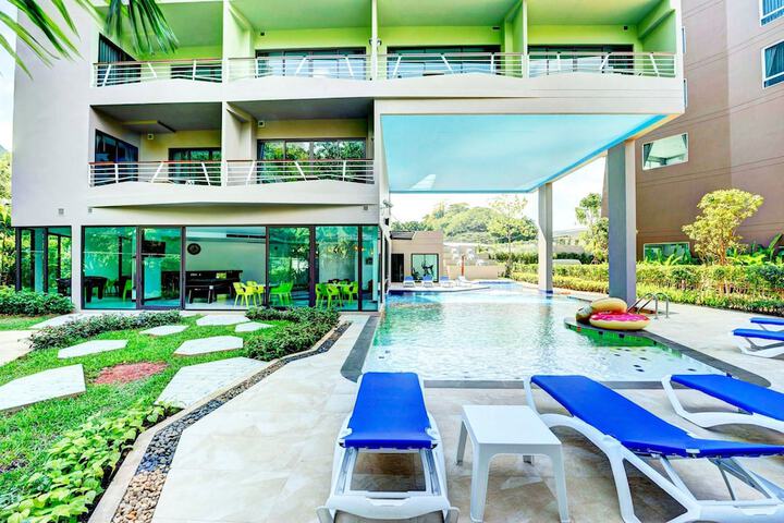Pool 26 of 50