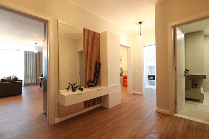 Ballroom/Hall 159 of 169