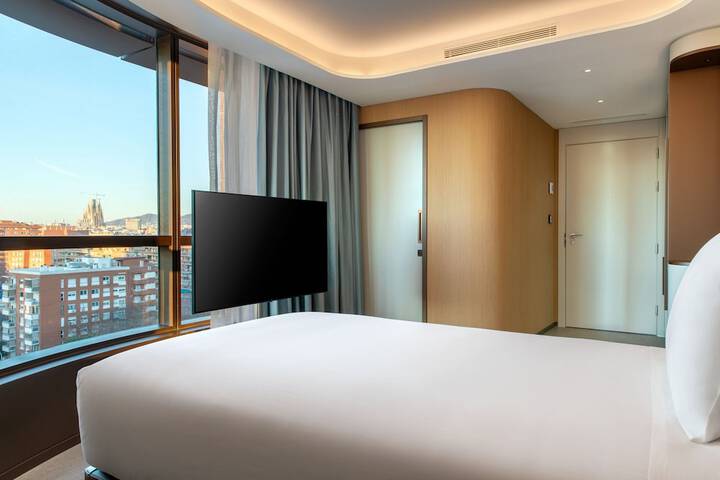 Room 26 of 69