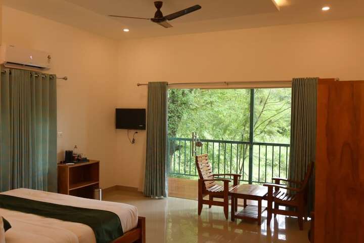 Thanal Hotel & Resorts