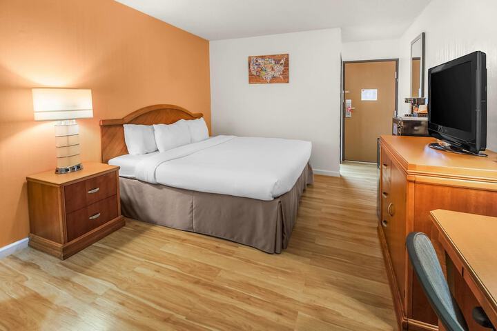 Room 22 of 33