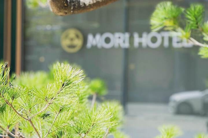 Hotel 37 of 37