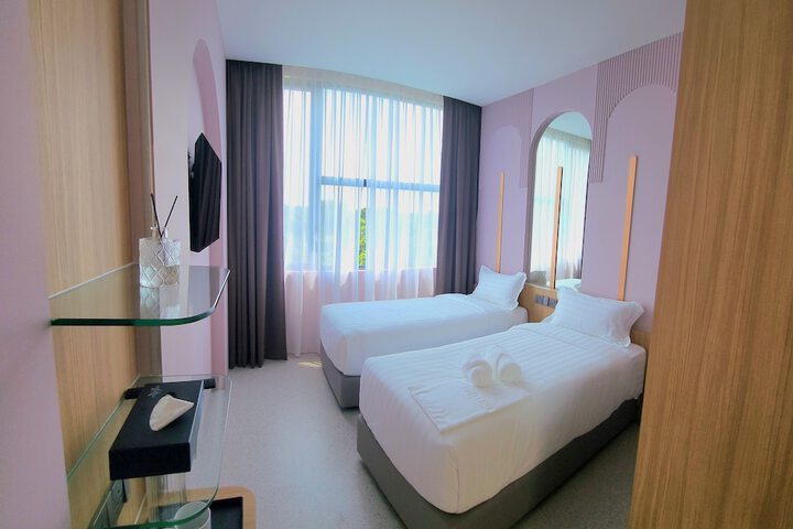 Room 26 of 62