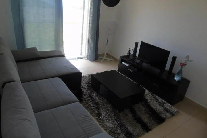 Room 10 of 15