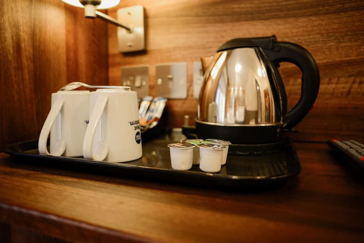 Breakfast/Coffee Service 16 of 42