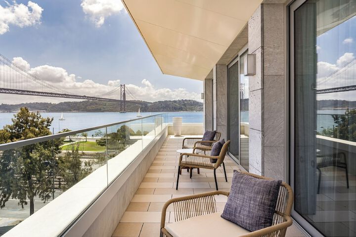 Terrace/Patio 136 of 140