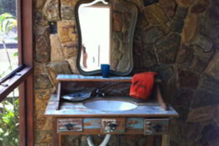 Room 4 of 20