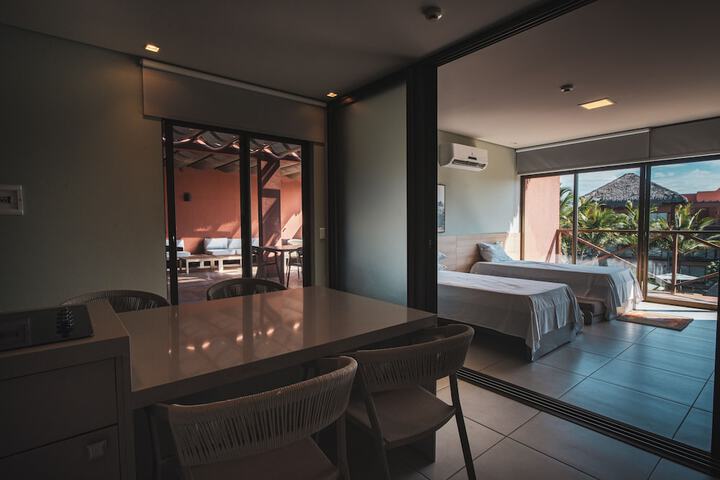 Room 8 of 41