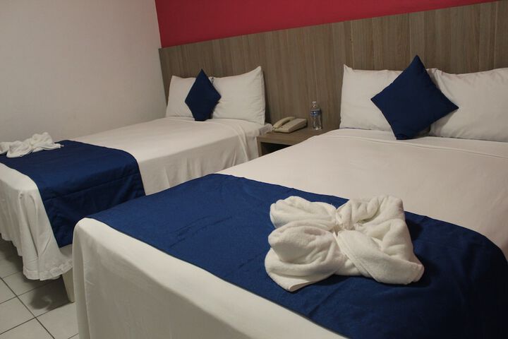 Room 8 of 27