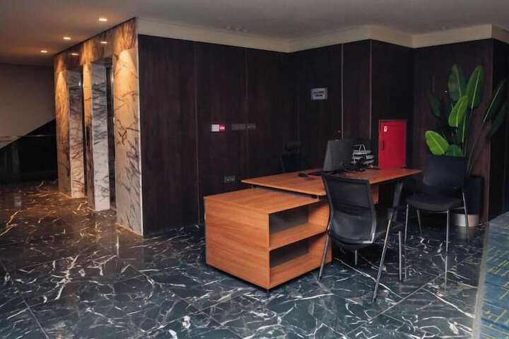 Ballroom/Hall 48 of 57