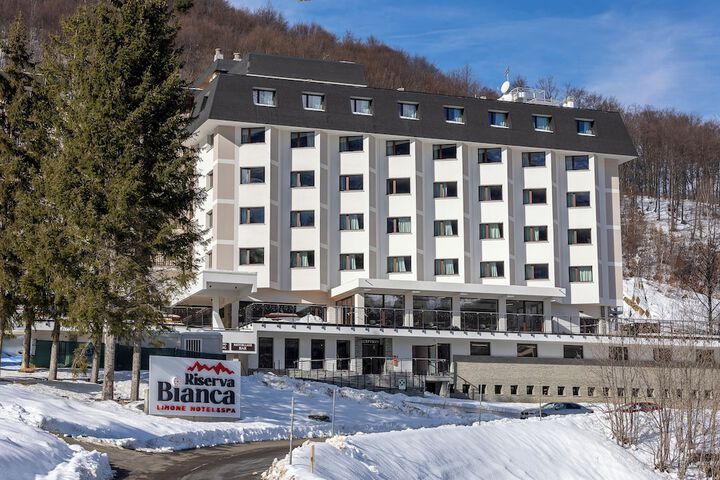 Hotel 285 of 288