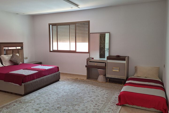 Room 33 of 67