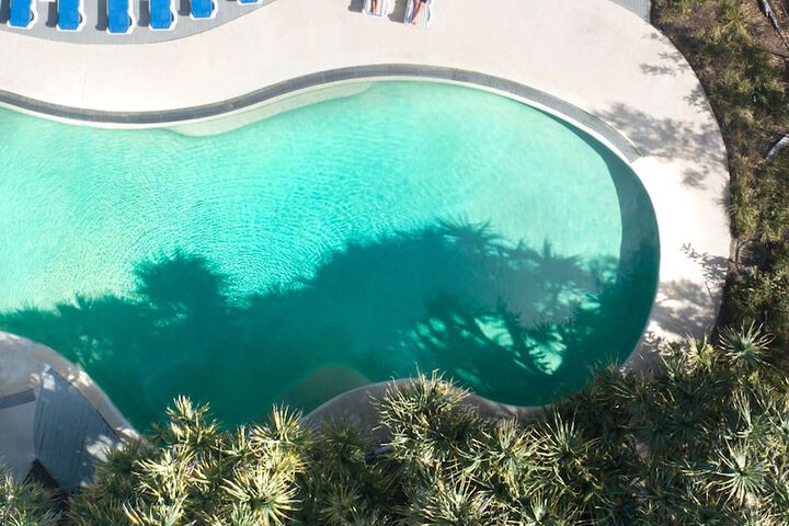 Pool 47 of 90